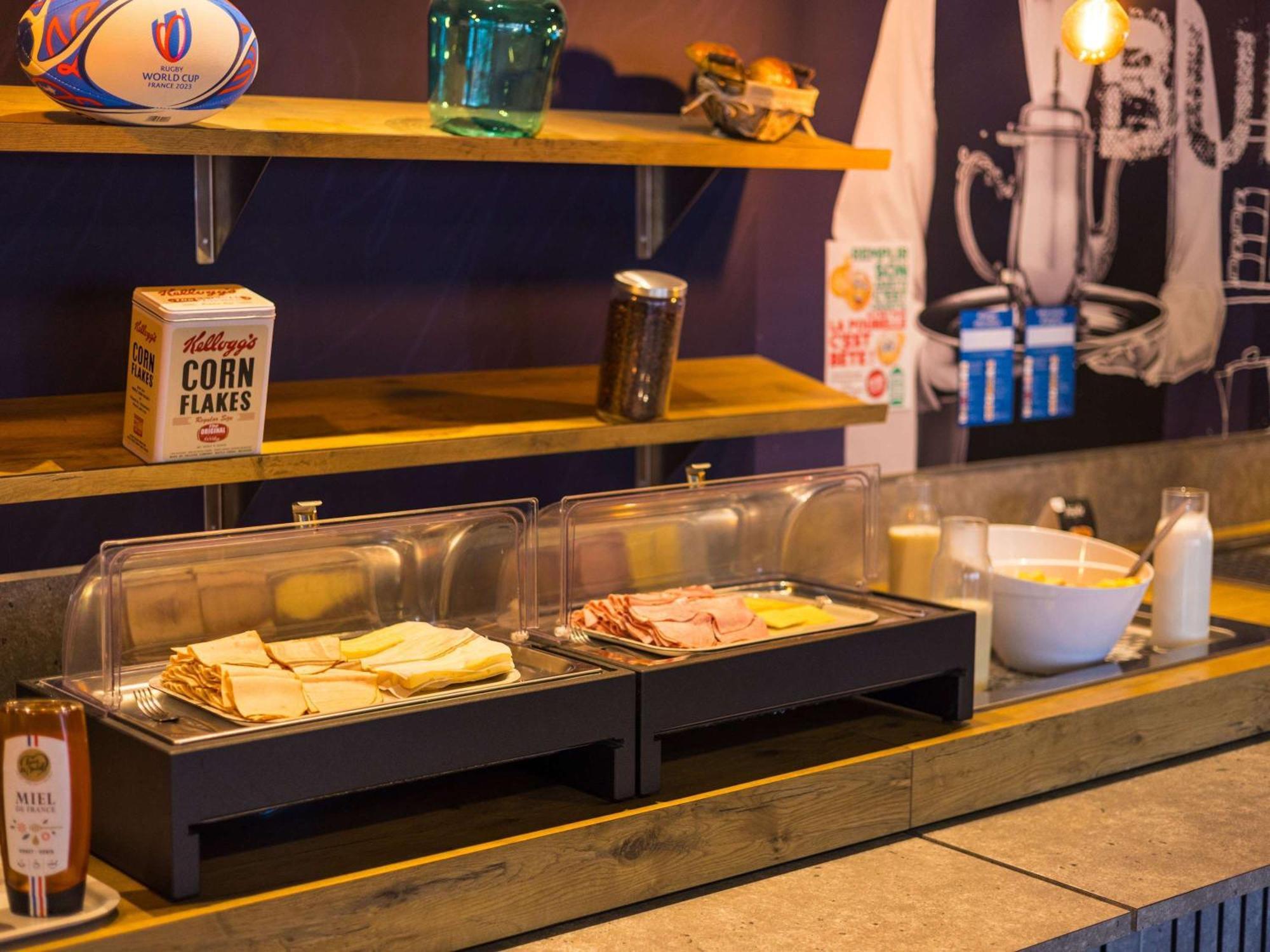 Ibis Budget Issy Les Moulineaux Paris Ouest Экстерьер фото