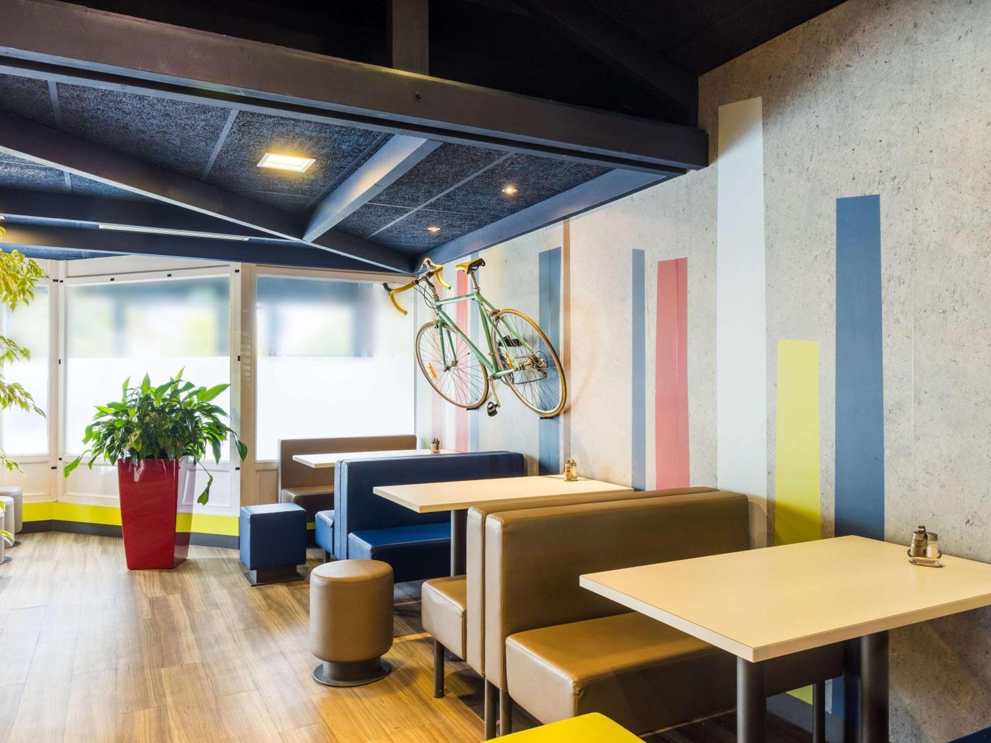 Ibis Budget Issy Les Moulineaux Paris Ouest Экстерьер фото