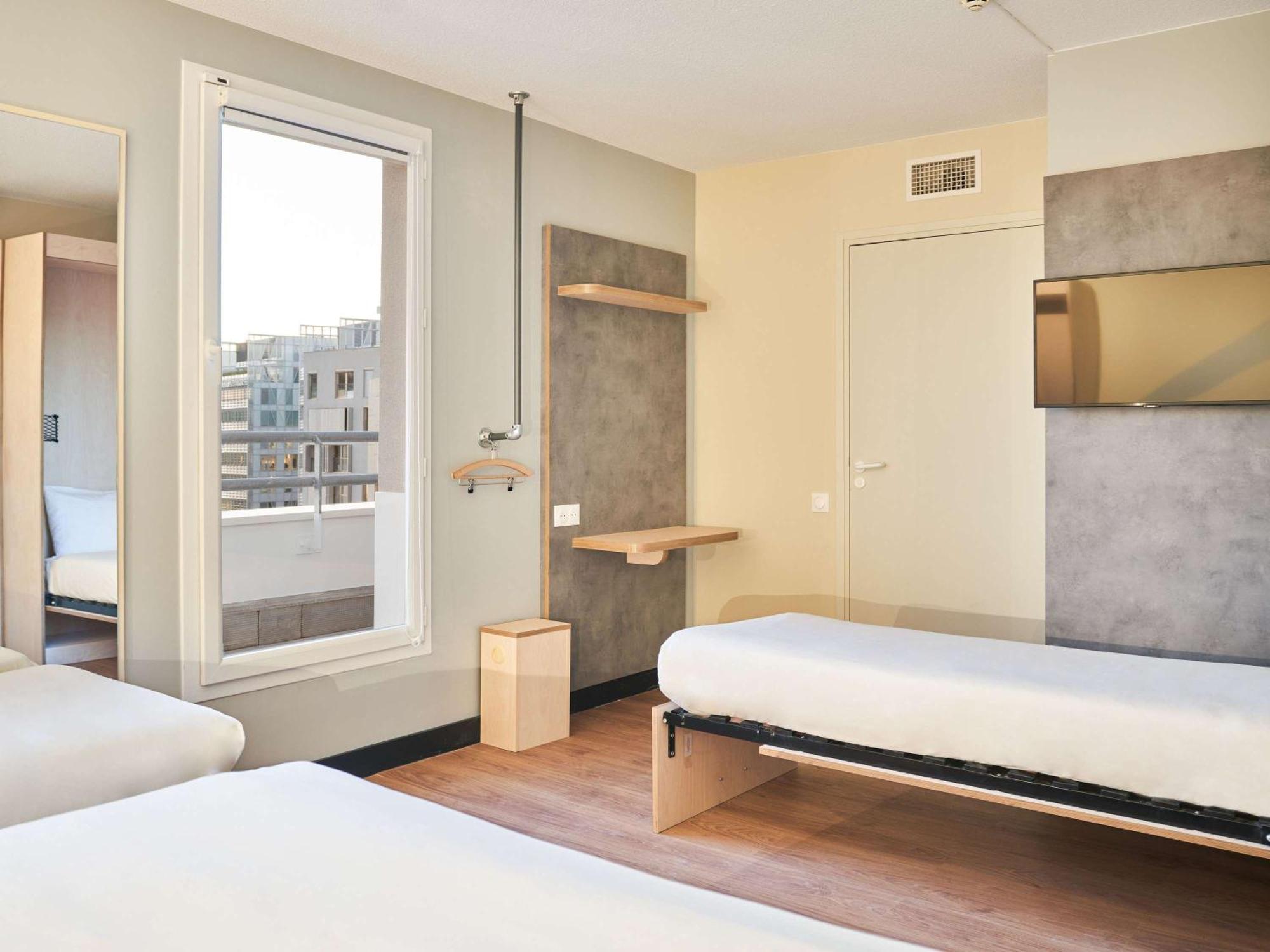 Ibis Budget Issy Les Moulineaux Paris Ouest Экстерьер фото